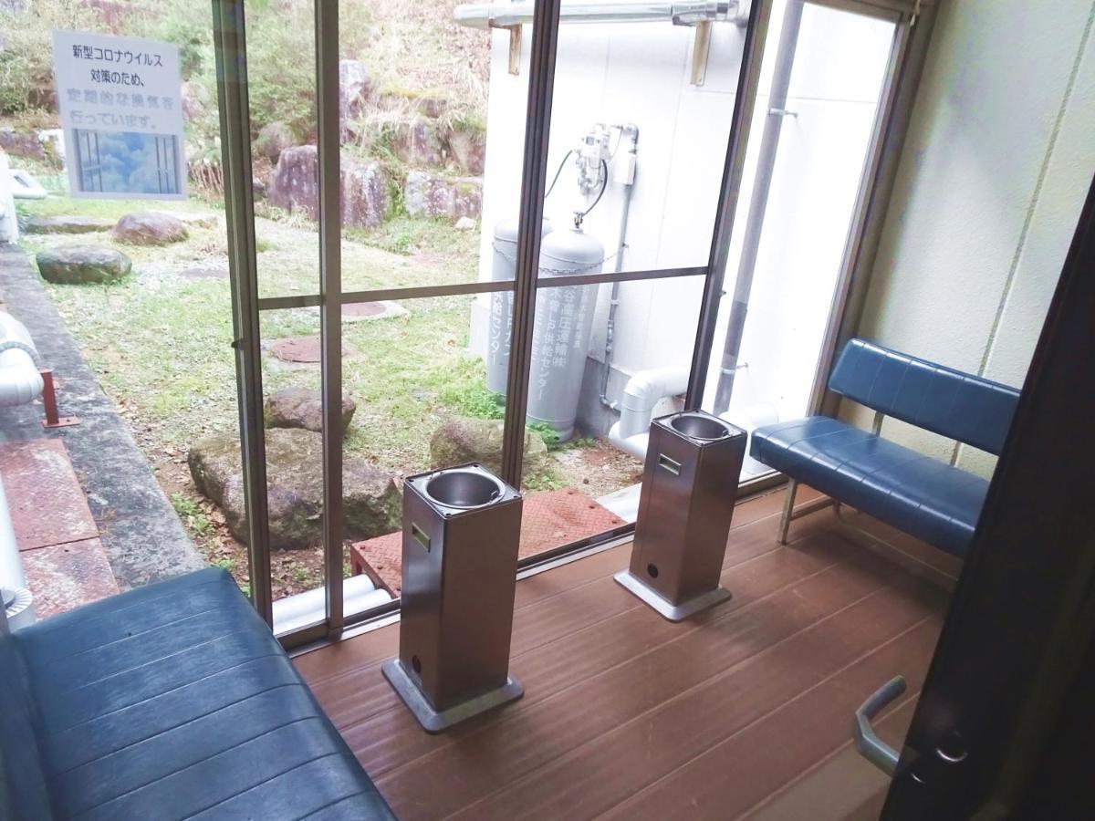 Hotel 阿寺温泉 フォレスパ木曽あてら荘 Okuwa Esterno foto