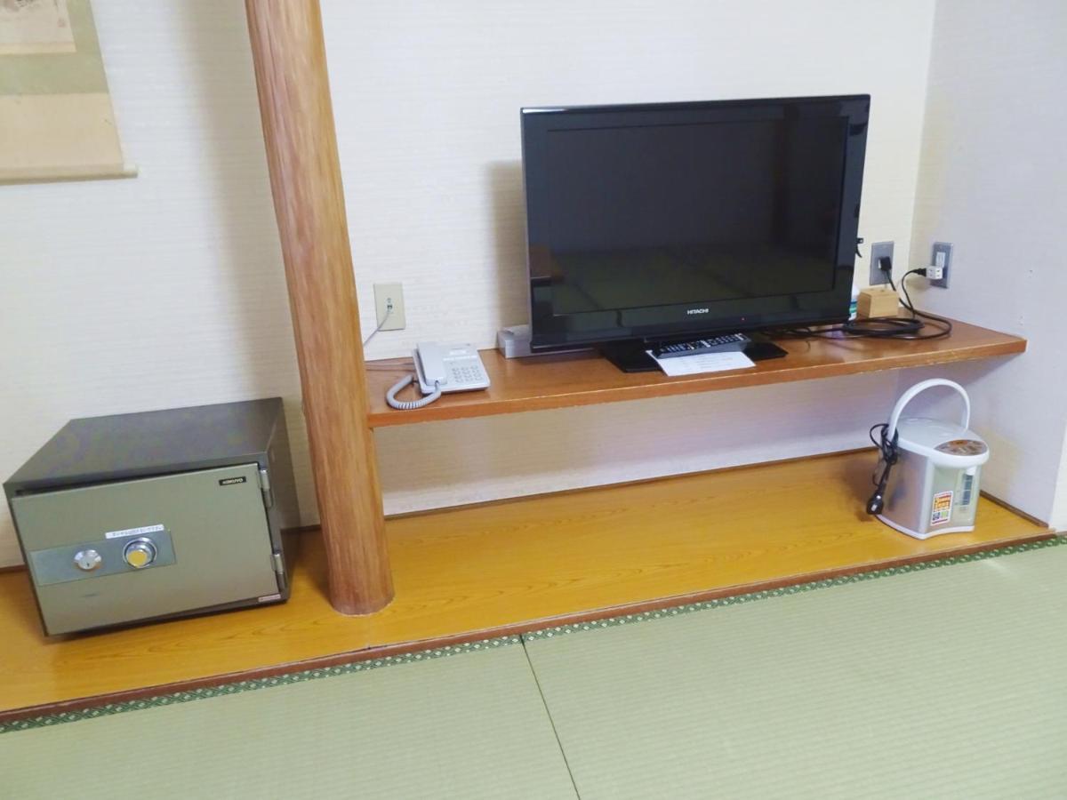 Hotel 阿寺温泉 フォレスパ木曽あてら荘 Okuwa Esterno foto