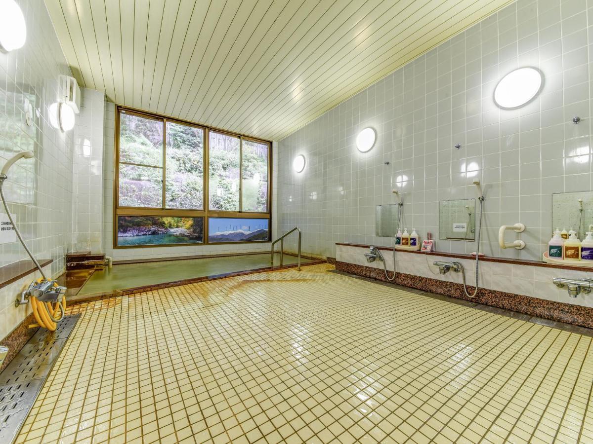 Hotel 阿寺温泉 フォレスパ木曽あてら荘 Okuwa Esterno foto