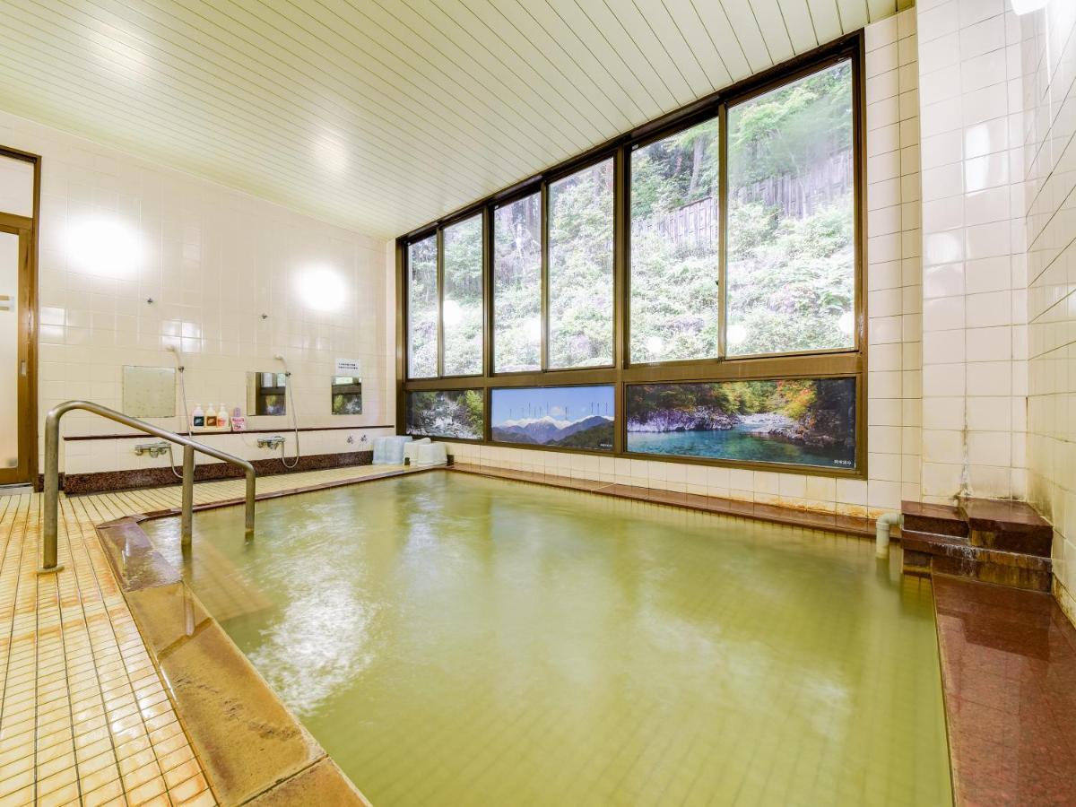 Hotel 阿寺温泉 フォレスパ木曽あてら荘 Okuwa Esterno foto